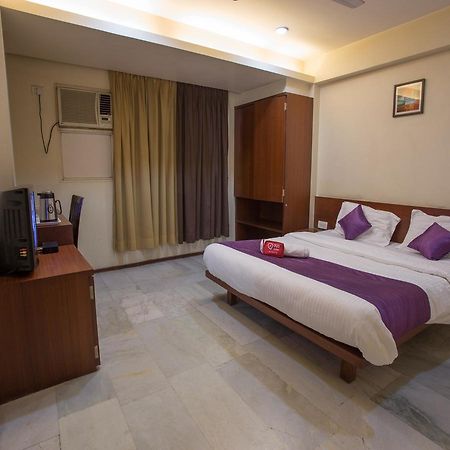 Отель Oyo 13771 Executive Residency Пуна Экстерьер фото